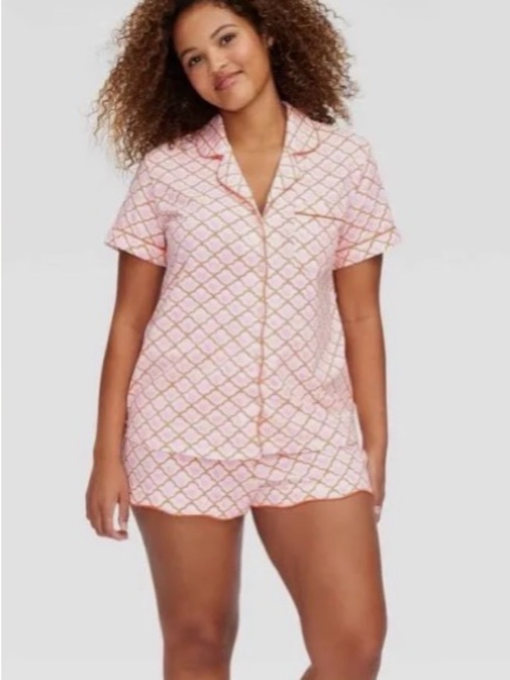 Roller Rabbit Pink Short Sleeve Pajama Set with Gold Trellis Print